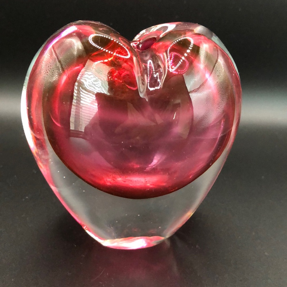 Heart hand blown paper weight